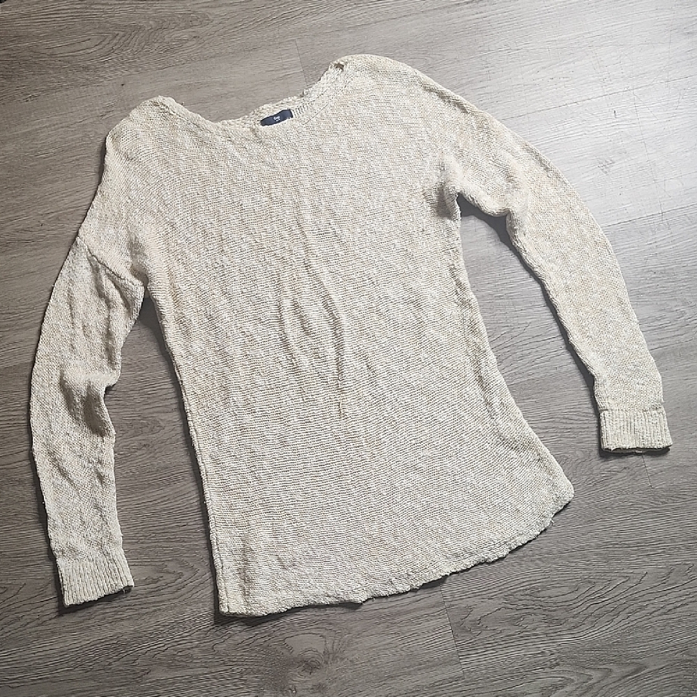 GAP Beige Knit Pullover - Picture 1 of 7